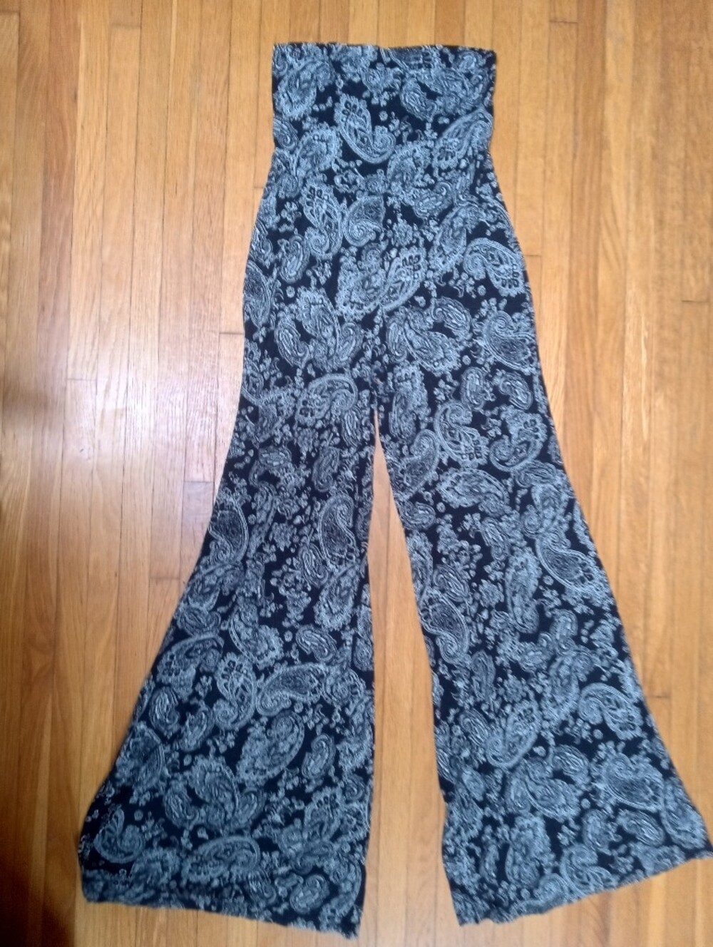 Women’s Black Paisley Print Stretch Fold over Leggings